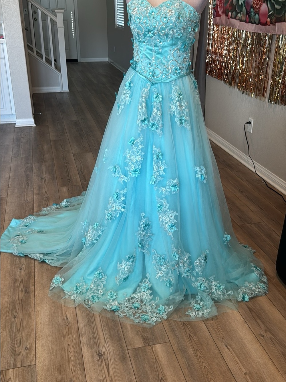 Quinceañera size 6-8 strapless womens dress - Submit your offer!